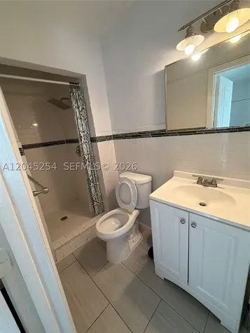 250 SE Park Street Dania Beach FL 33004