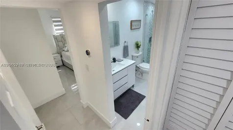 734 W 32nd Street Hialeah FL 33012