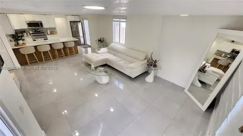 734 W 32nd Street Hialeah FL 33012