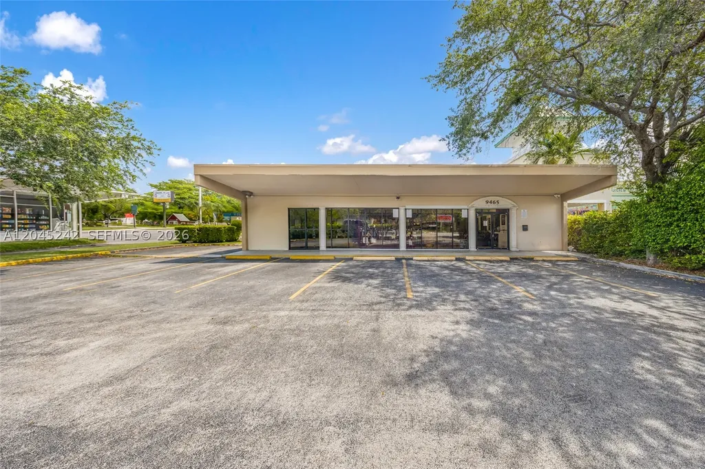 9465 SW 56th Street Miami FL 33165