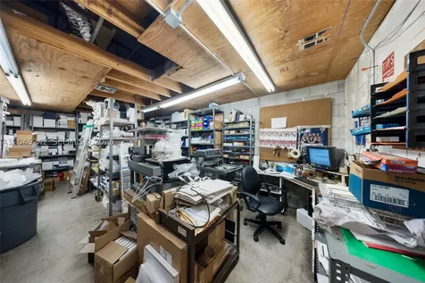 9465 SW 56th Street Miami FL 33165
