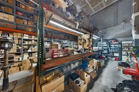 9465 SW 56th Street Miami FL 33165