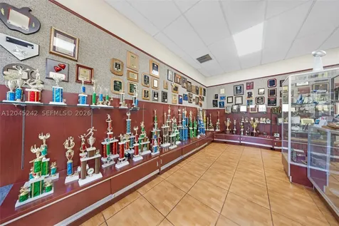 9465 SW 56th Street Miami FL 33165