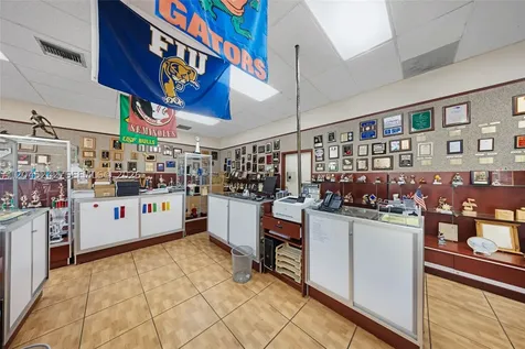 9465 SW 56th Street Miami FL 33165