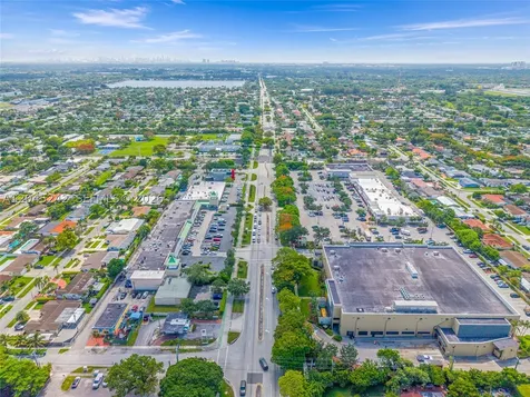 9465 SW 56th Street Miami FL 33165