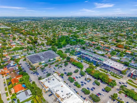 9465 SW 56th Street Miami FL 33165