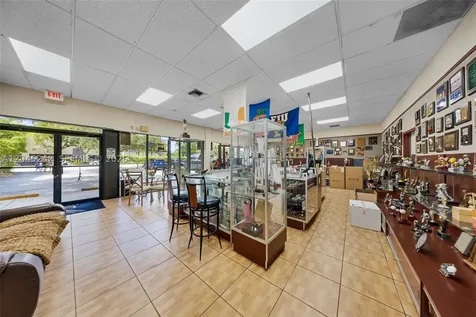 9465 SW 56th Street Miami FL 33165