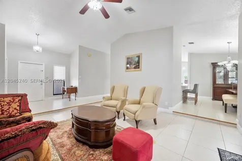 4870 Hawkes Bluff Avenue Davie FL 33331