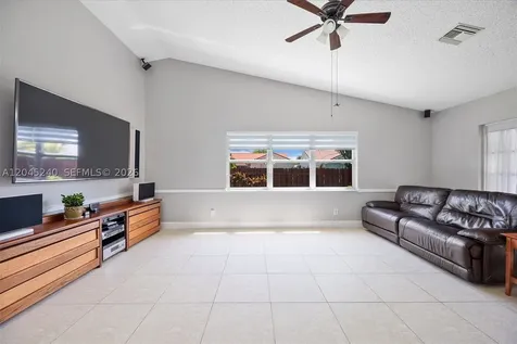 4870 Hawkes Bluff Avenue Davie FL 33331