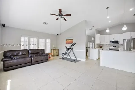 4870 Hawkes Bluff Avenue Davie FL 33331