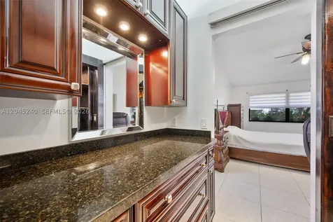4870 Hawkes Bluff Avenue Davie FL 33331