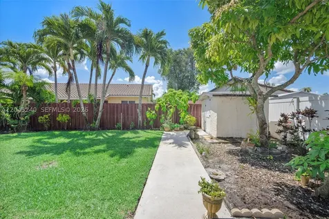 4870 Hawkes Bluff Avenue Davie FL 33331