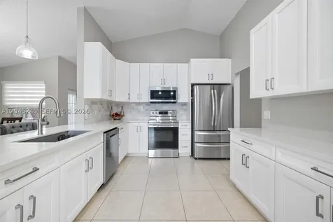 4870 Hawkes Bluff Avenue Davie FL 33331