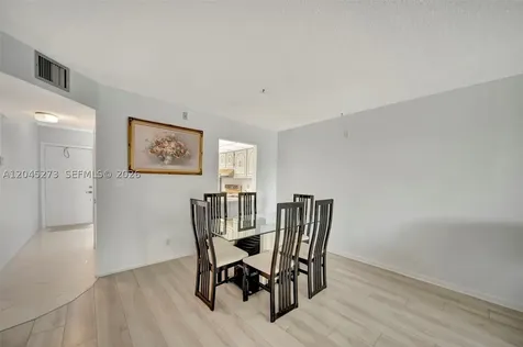 2571 Aragon Boulevard Sunrise FL 33322