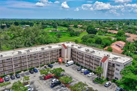 2571 Aragon Boulevard Sunrise FL 33322