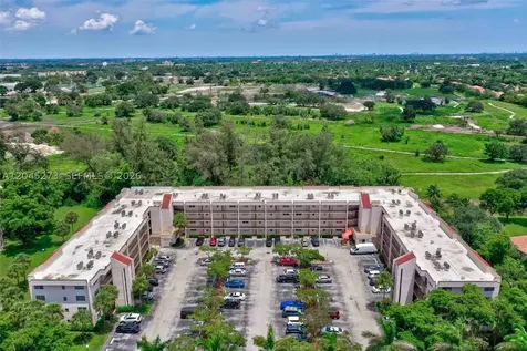 2571 Aragon Boulevard Sunrise FL 33322