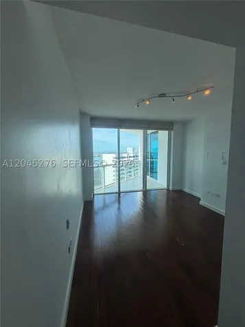 480 NE 30th Street Miami FL 33137