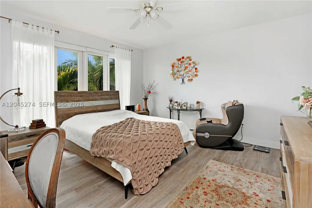 1619 Harrison Street Hollywood FL 33020