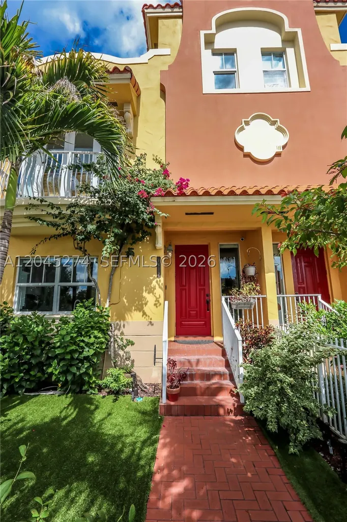 1619 Harrison Street Hollywood FL 33020