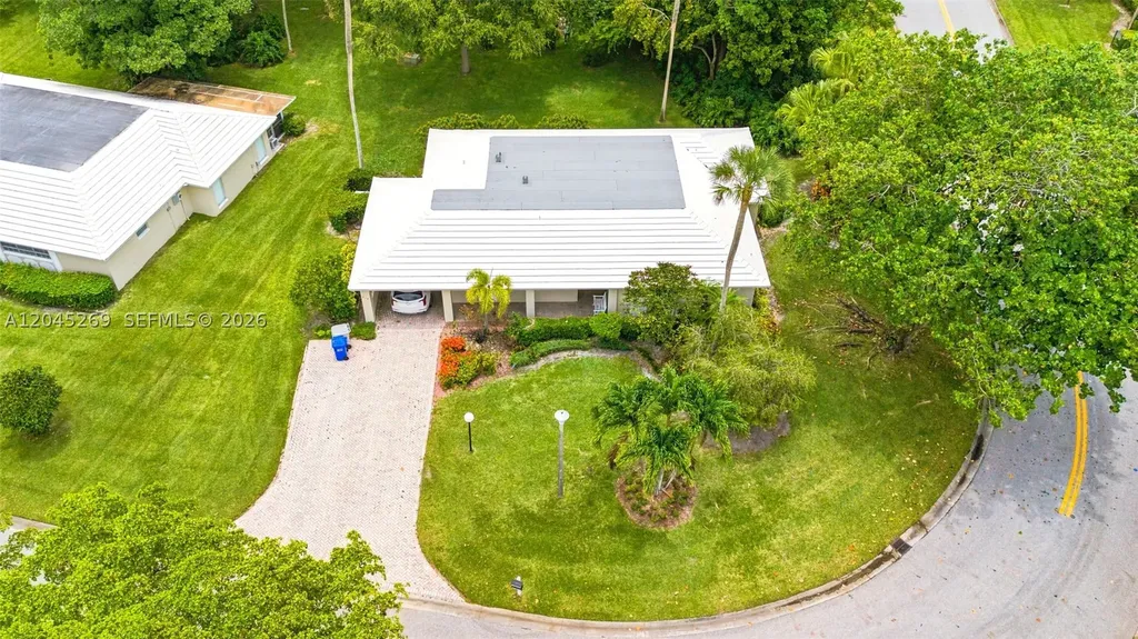 908 Cypress Terrace Pompano Beach FL 33069