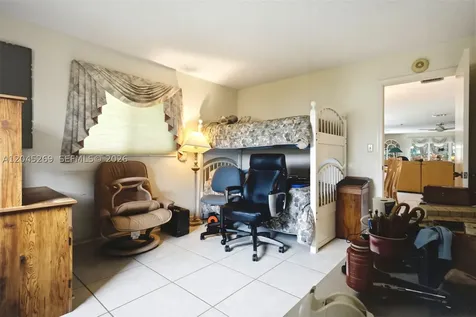 908 Cypress Terrace Pompano Beach FL 33069