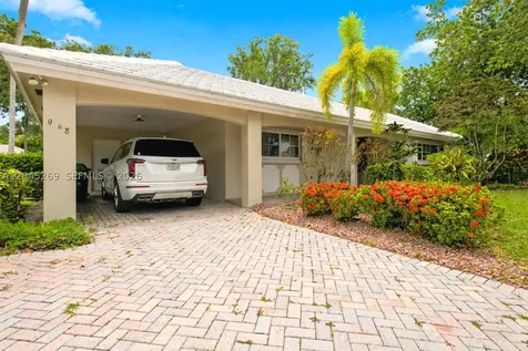 908 Cypress Terrace Pompano Beach FL 33069