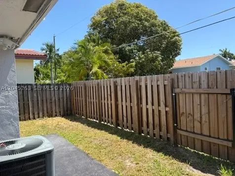 206 NE 1st Court Dania Beach FL 33004