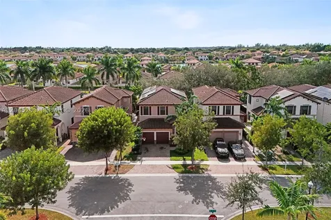 2502 NE 1st Street Homestead FL 33033