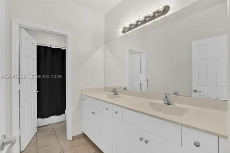 2502 NE 1st Street Homestead FL 33033