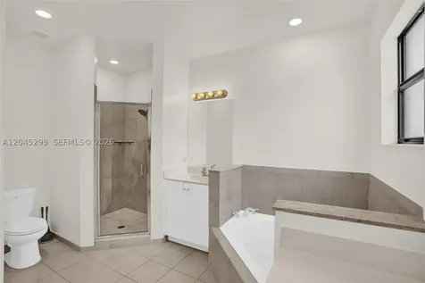 2502 NE 1st Street Homestead FL 33033