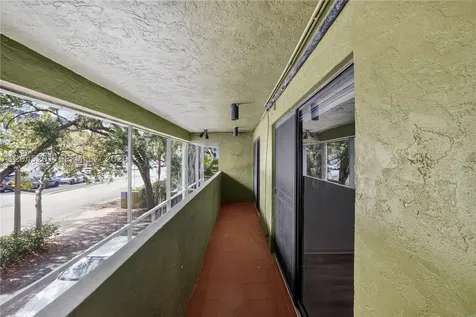 7420 SW 59th Avenue South Miami FL 33143