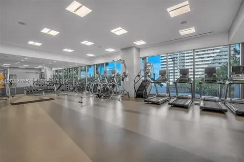 88 SW 7th Street Miami FL 33130