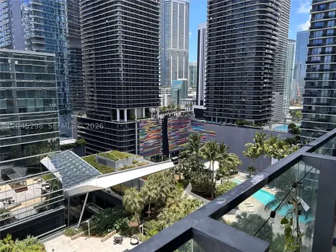88 SW 7th Street Miami FL 33130
