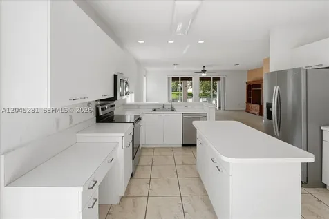 Pembroke Pines FL 33028