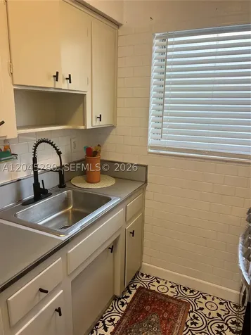 7720 Harding Avenue Miami Beach FL 33141