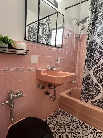 7720 Harding Avenue Miami Beach FL 33141