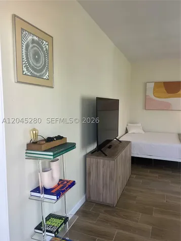 7720 Harding Avenue Miami Beach FL 33141