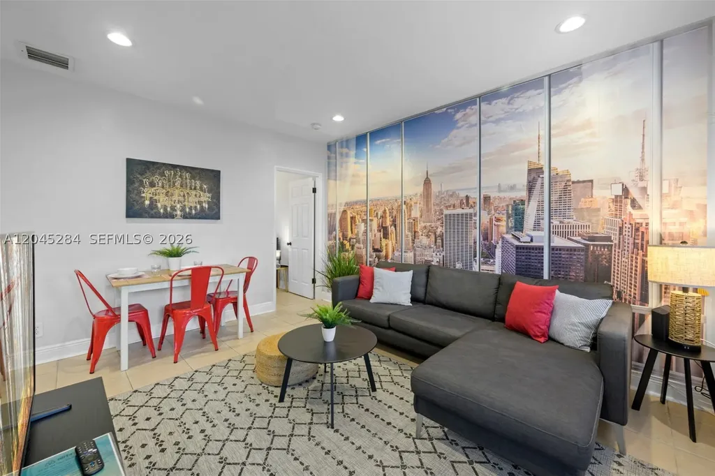 620 SW 7th St Unit 1-6 Fort Lauderdale FL 33315