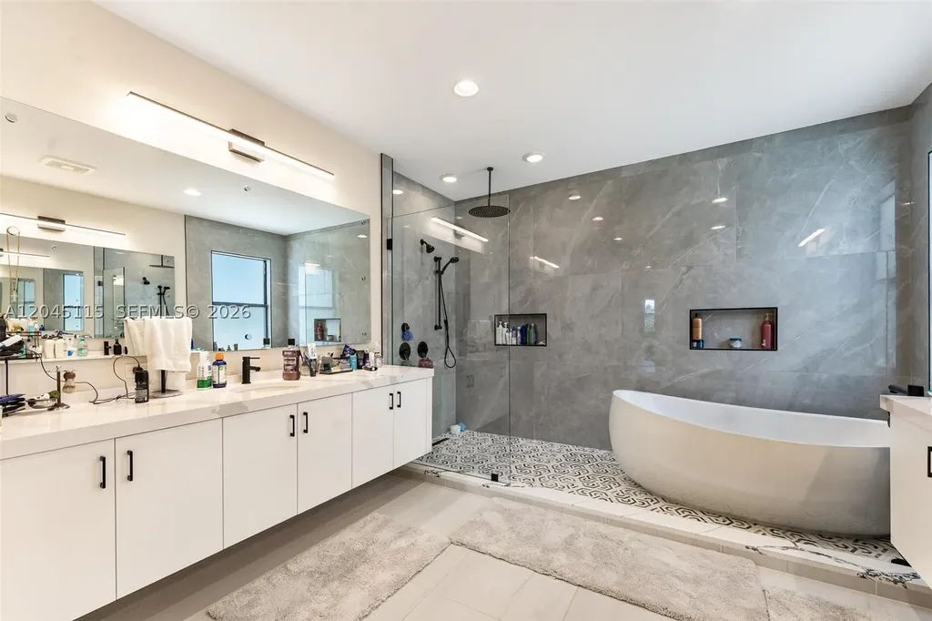 8524 Shoreacres Street Boca Raton FL 33434