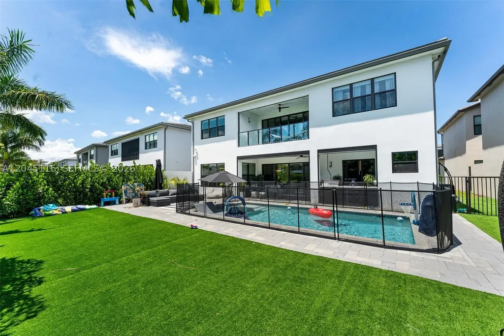 8524 Shoreacres Street Boca Raton FL 33434