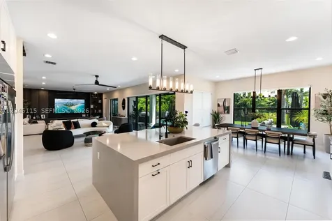 8524 Shoreacres Street Boca Raton FL 33434