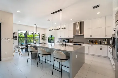 8524 Shoreacres Street Boca Raton FL 33434