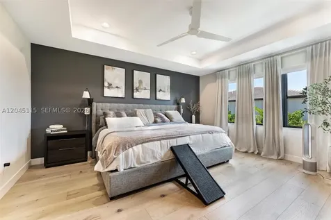 8524 Shoreacres Street Boca Raton FL 33434