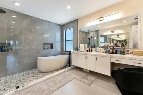 8524 Shoreacres Street Boca Raton FL 33434