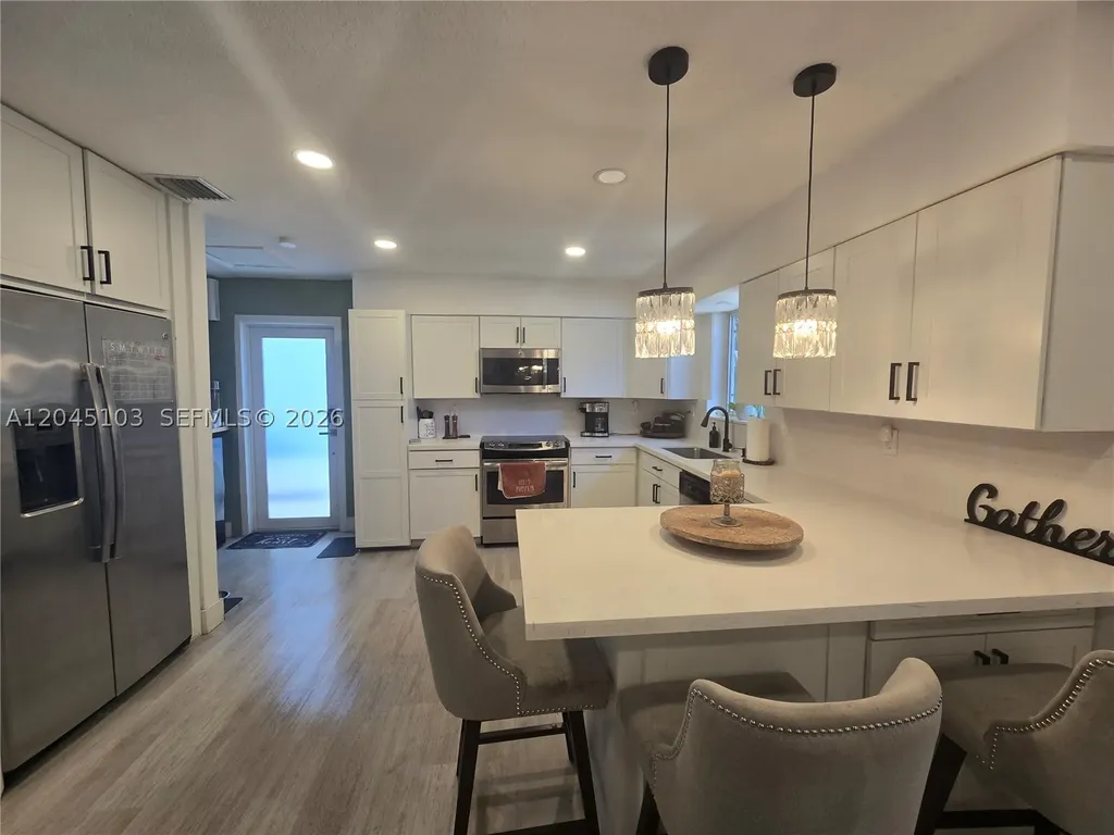 1131 N 75th Avenue Hollywood FL 33024