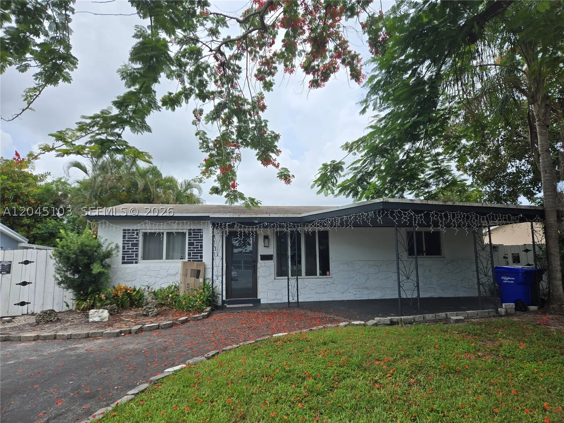 1131 N 75th Avenue Hollywood FL 33024