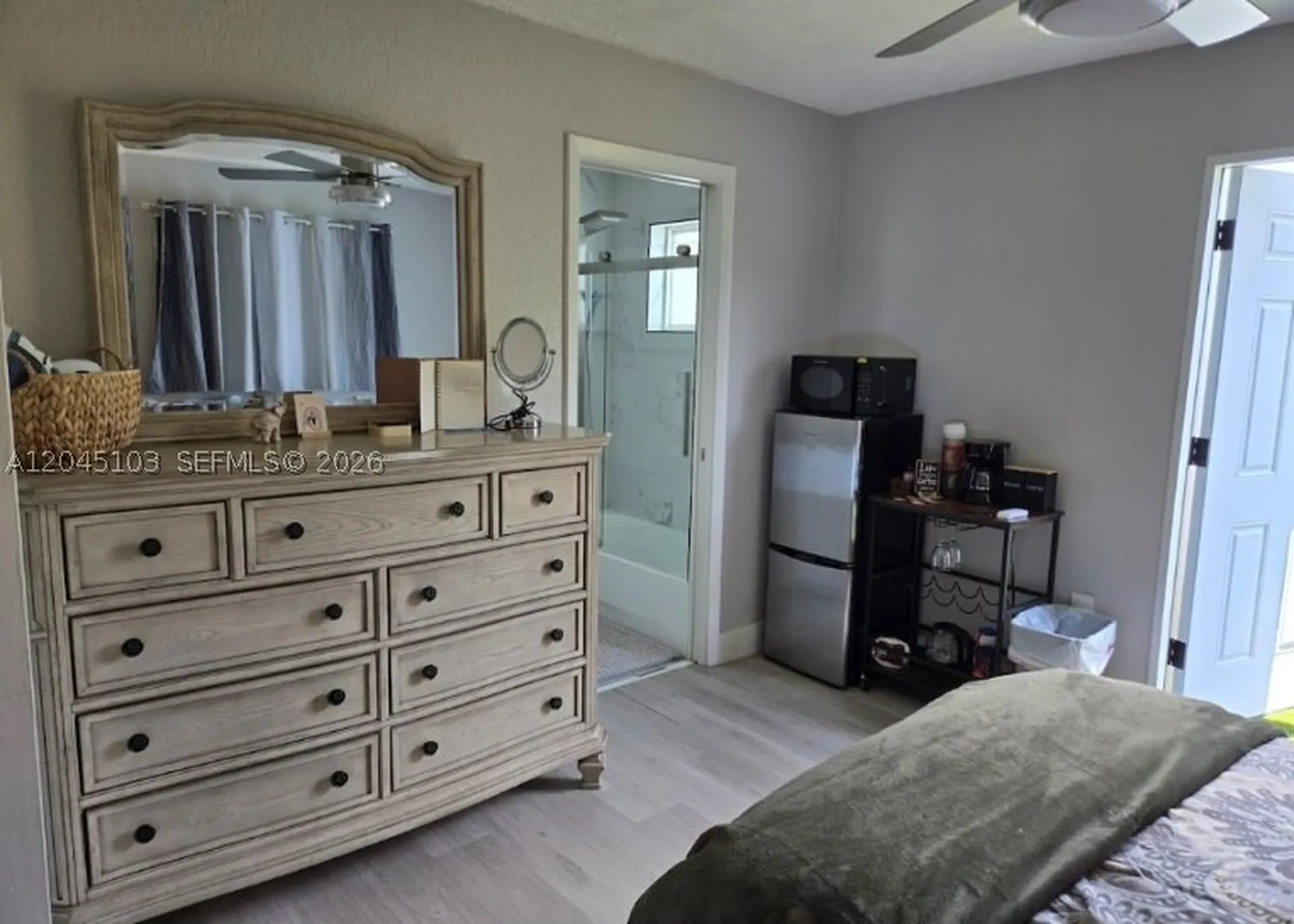 1131 N 75th Avenue Hollywood FL 33024
