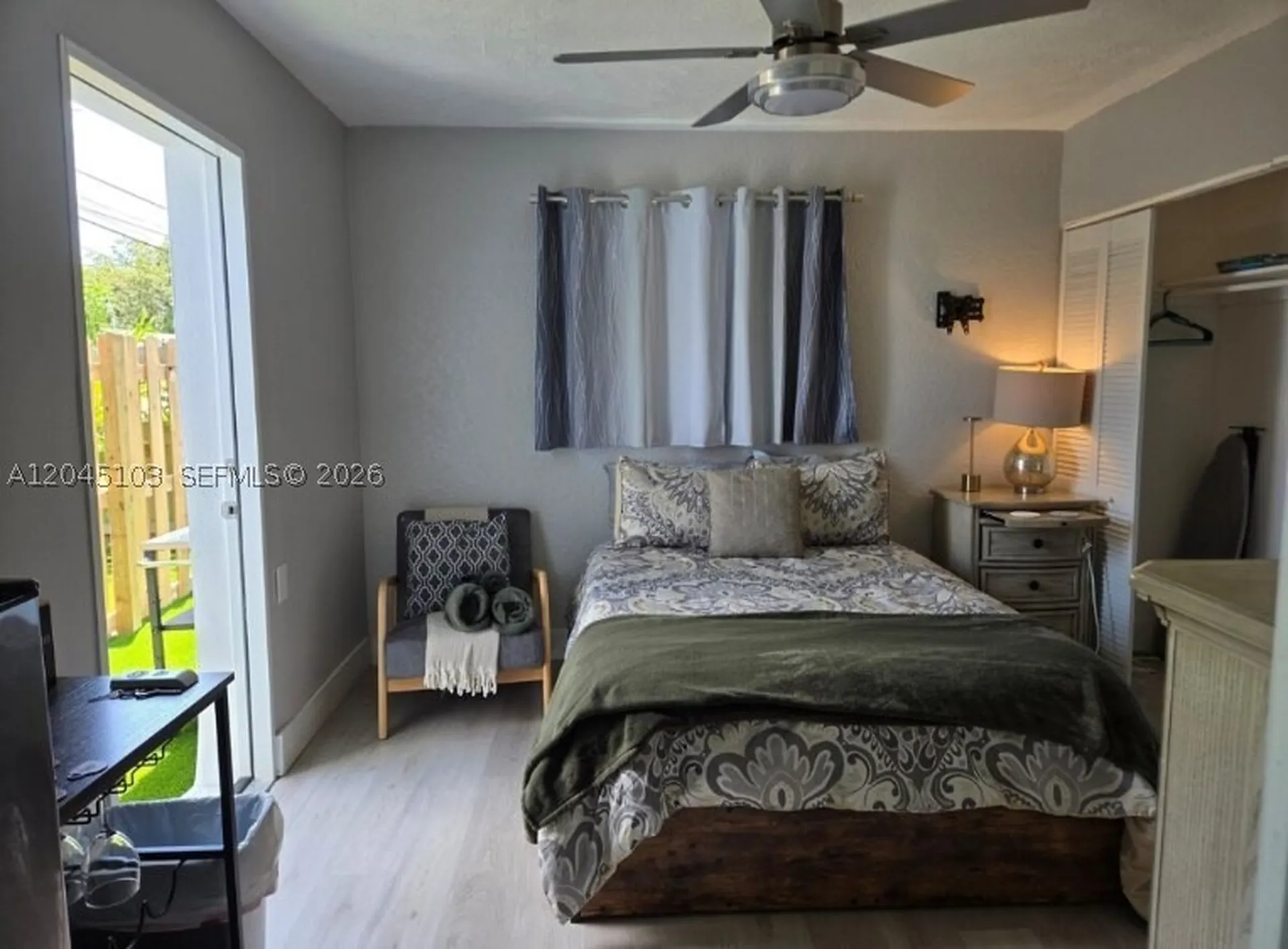 1131 N 75th Avenue Hollywood FL 33024