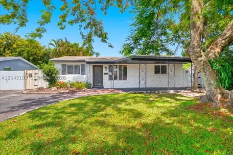 1131 N 75th Avenue Hollywood FL 33024