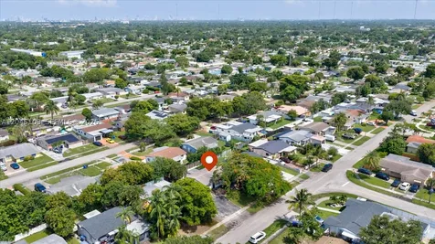 1131 N 75th Avenue Hollywood FL 33024